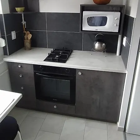 Milad Apartment *