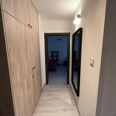 Milad Budapešť